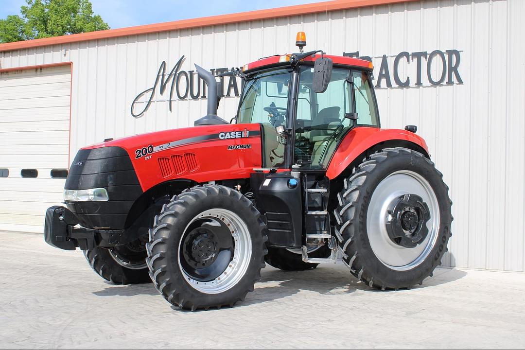 Image of Case IH Magnum 200 CVT Primary image