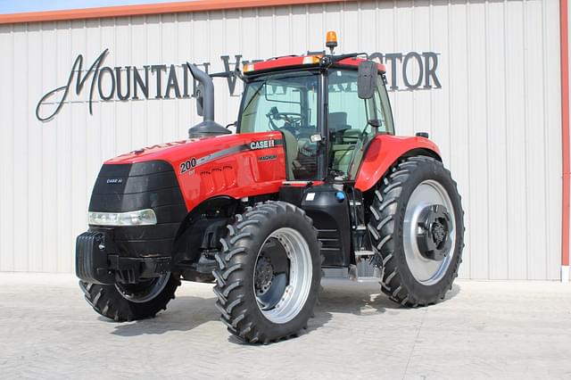 Image of Case IH Magnum 200 CVT equipment image 1