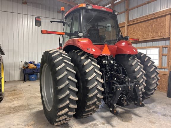 Image of Case IH Magnum 210 equipment image 2