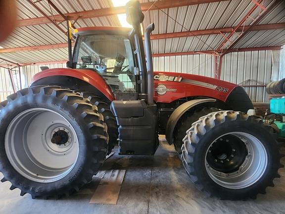 Image of Case IH Magnum 235 Primary image