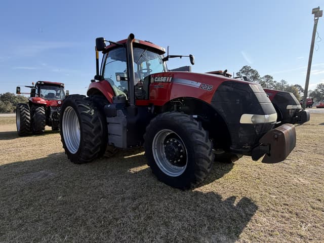 Image of Case IH Magnum 235 equipment image 3