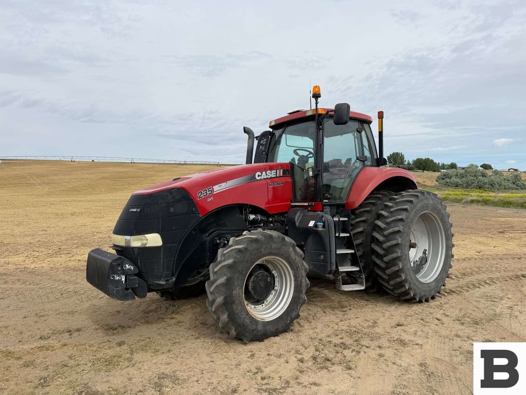 Image of Case IH Magnum 235 Primary image