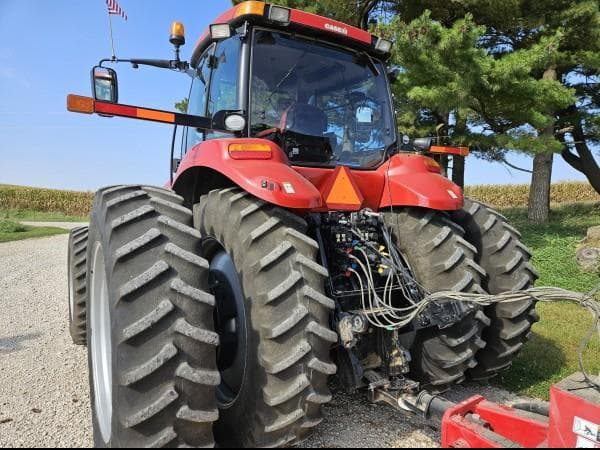 Image of Case IH Magnum 240 equipment image 3