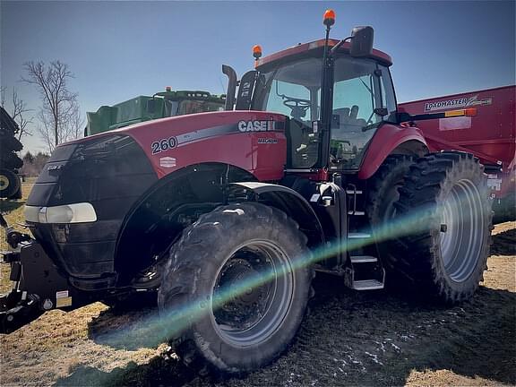 Image of Case IH Magnum 260 equipment image 3