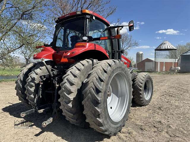 Image of Case IH Magnum 260 equipment image 3