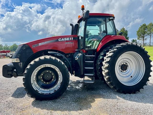 Image of Case IH Magnum 260 equipment image 3