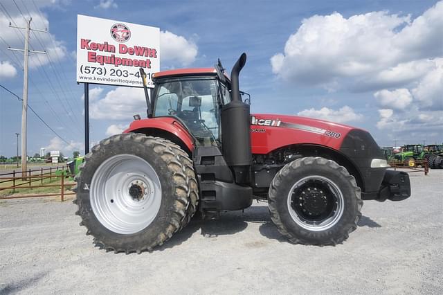 Image of Case IH Magnum 280 equipment image 3