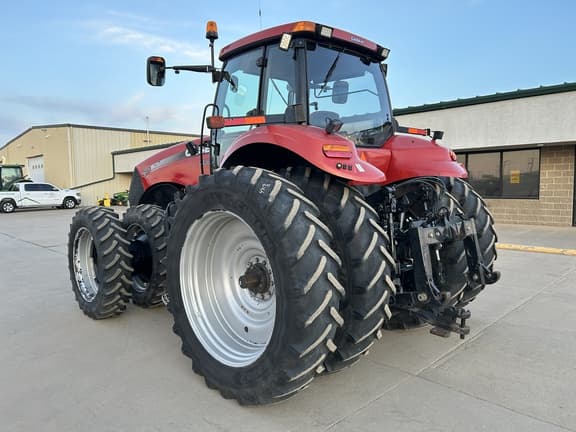 Image of Case IH Magnum 290 equipment image 4