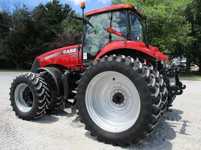 Image of Case IH Magnum 290 equipment image 4