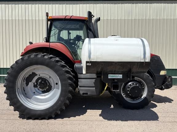 Image of Case IH Magnum 290 equipment image 2