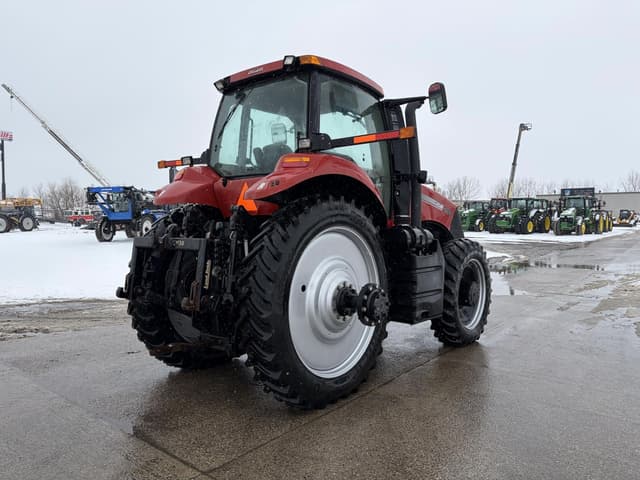 Image of Case IH Magnum 290 equipment image 4