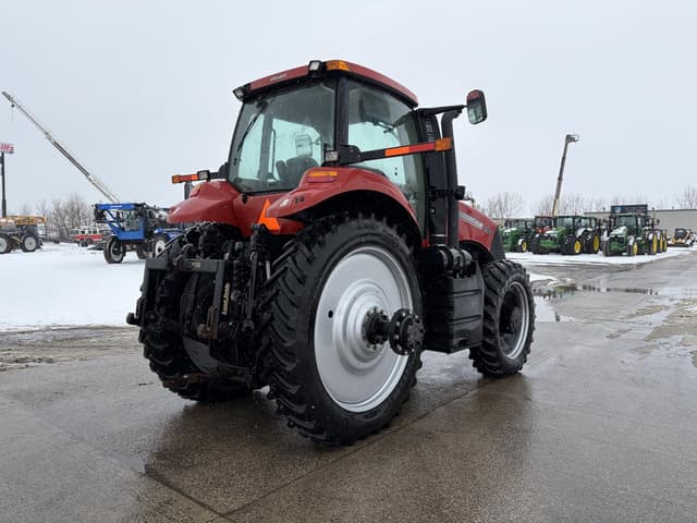 Image of Case IH Magnum 290 equipment image 4