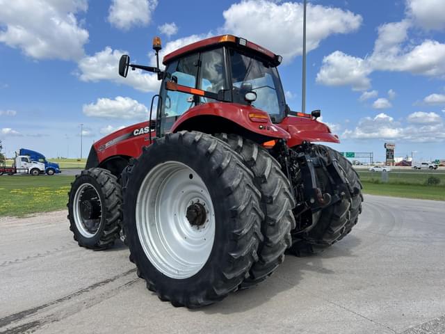 Image of Case IH Magnum 290 equipment image 2