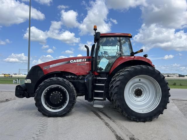 Image of Case IH Magnum 290 equipment image 1