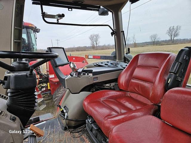 Image of Case IH Magnum 290 equipment image 2