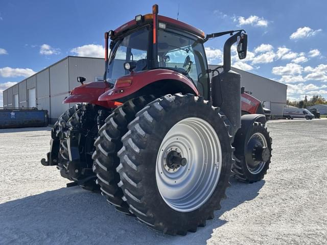 Image of Case IH Magnum 310 equipment image 2