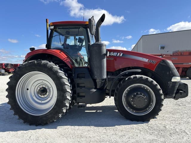Image of Case IH Magnum 310 equipment image 1