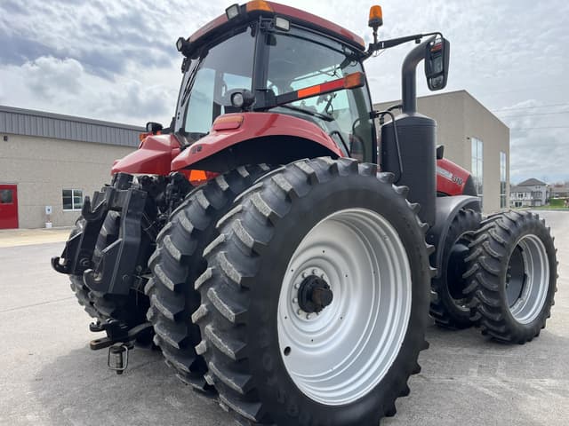 Image of Case IH Magnum 310 equipment image 3