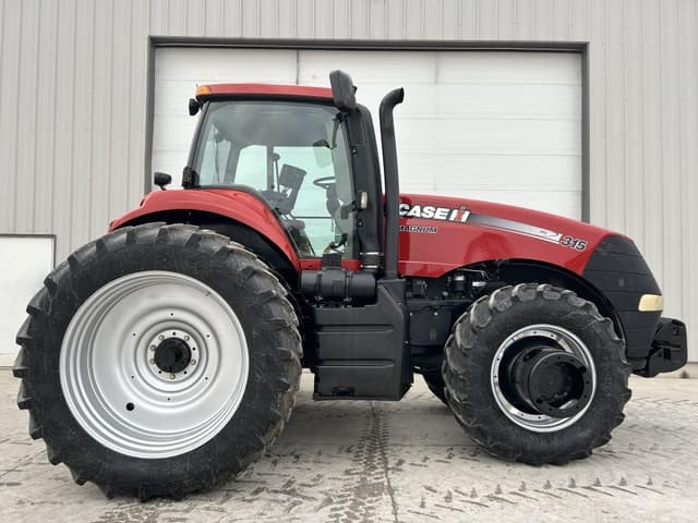 Image of Case IH Magnum 315 equipment image 3
