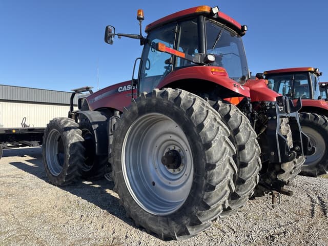 Image of Case IH Magnum 315 equipment image 4