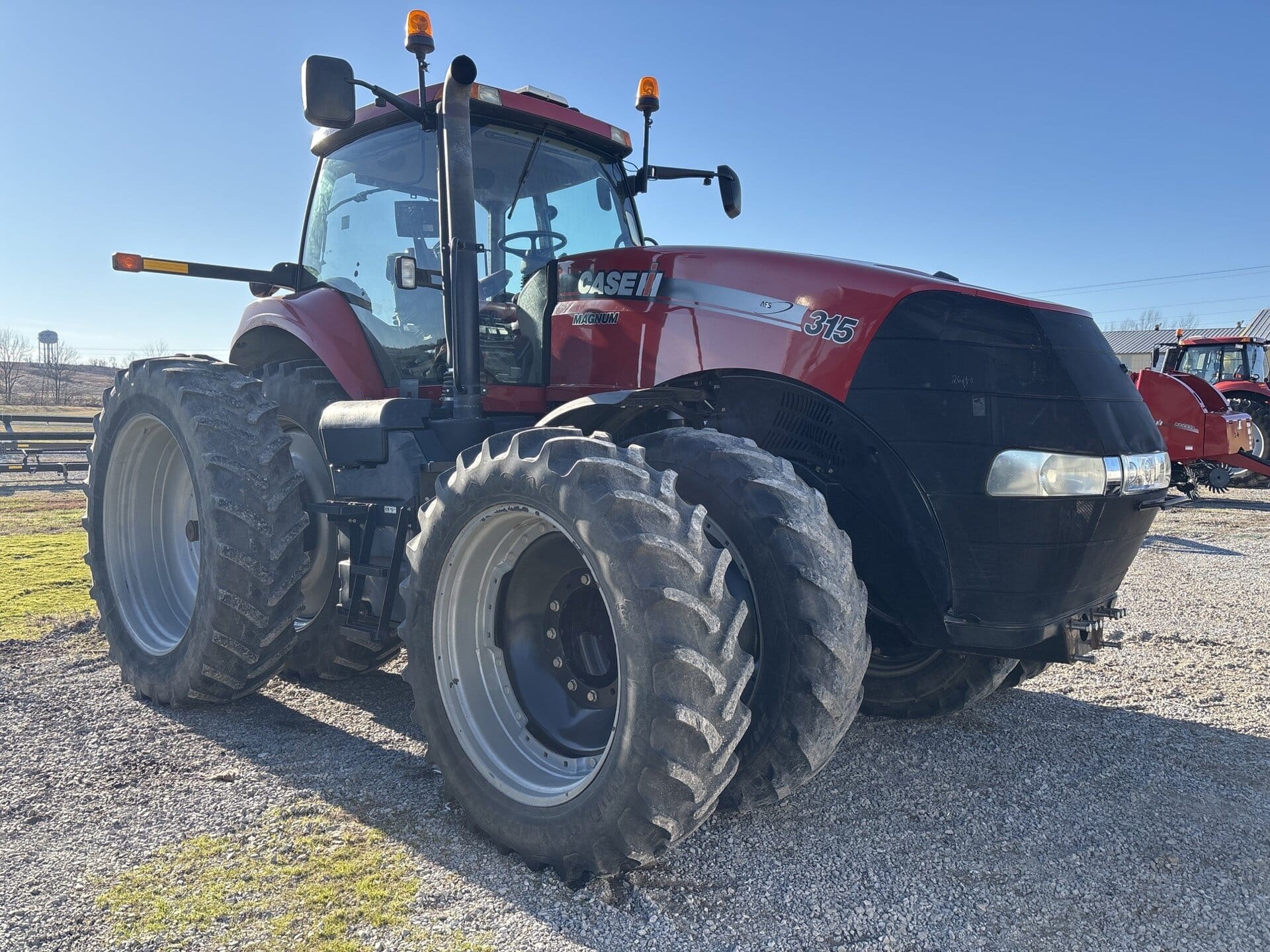 2014 Case IH Magnum 315 Equipment Image0