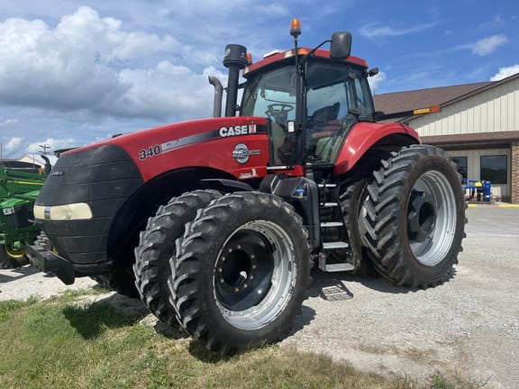 2014 Case IH Magnum 340 Equipment Image0