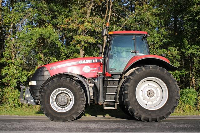 Image of Case IH Magnum 340 equipment image 2