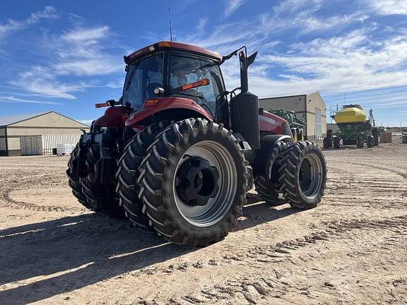 Image of Case IH Magnum 340 equipment image 4