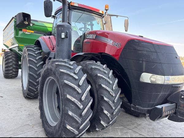Image of Case IH Magnum 340 equipment image 2
