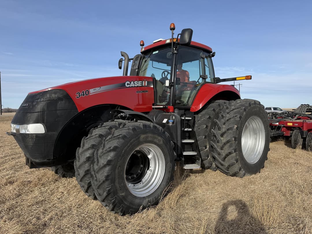 Image of Case IH Magnum 340 Primary image