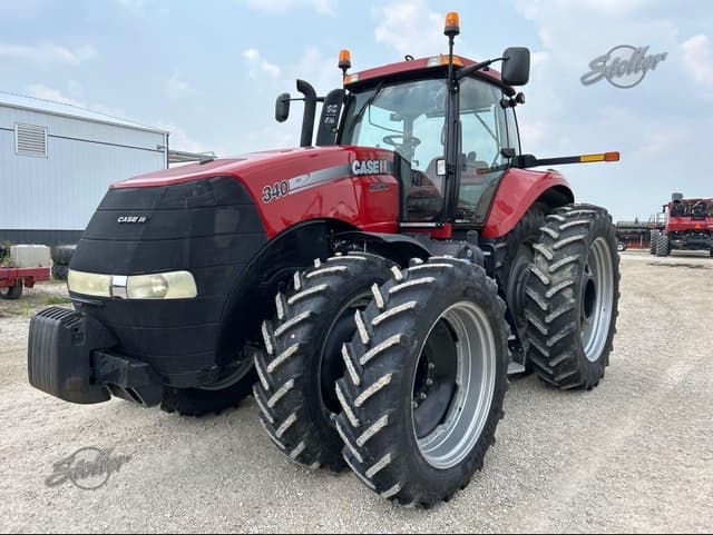 Image of Case IH Magnum 340 equipment image 4