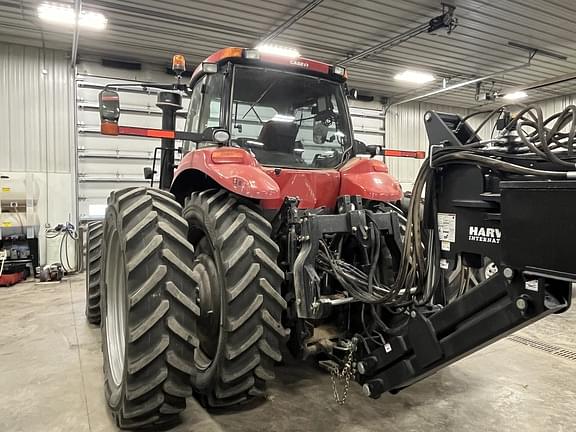 Image of Case IH Magnum 340 equipment image 2
