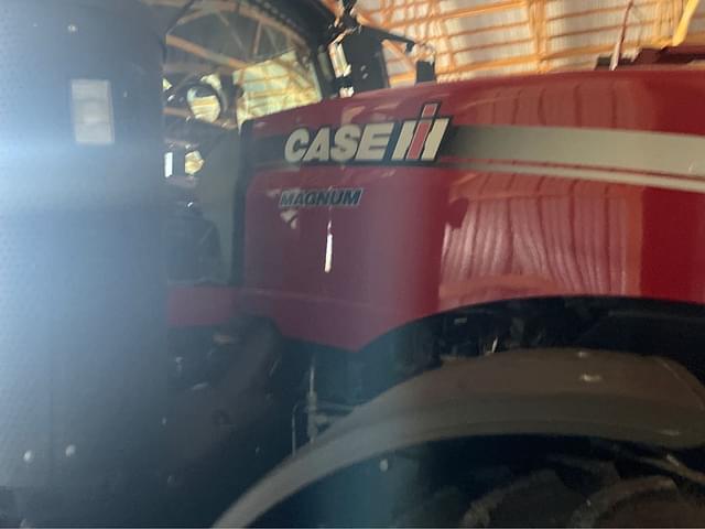 Image of Case IH Magnum 340 equipment image 1