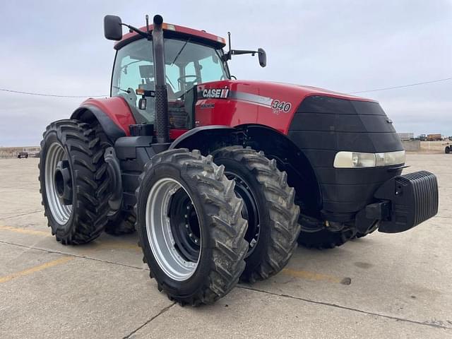 Image of Case IH Magnum 340 equipment image 1