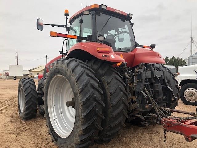 Image of Case IH Magnum 340 equipment image 4