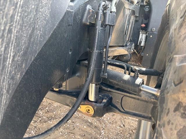 Image of Case IH Magnum 340 equipment image 3
