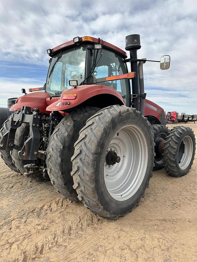 Image of Case IH Magnum 340 equipment image 2