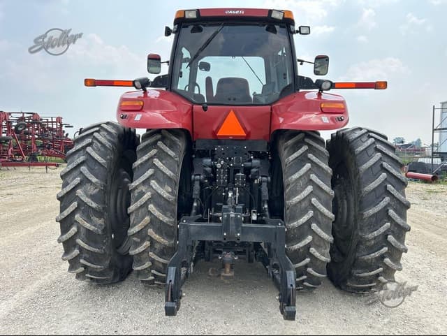 Image of Case IH Magnum 340 equipment image 3
