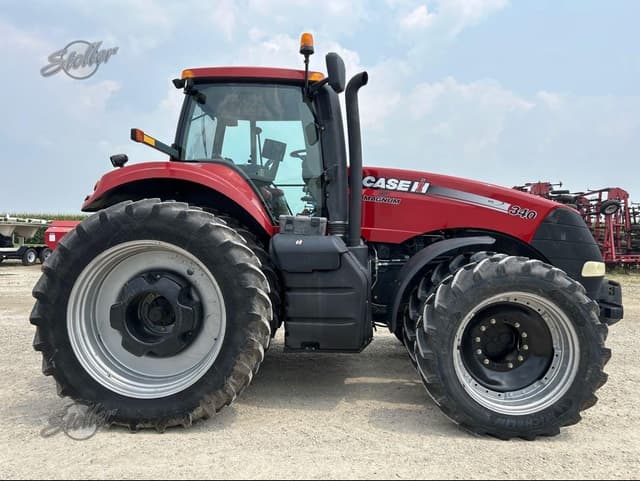 Image of Case IH Magnum 340 equipment image 1