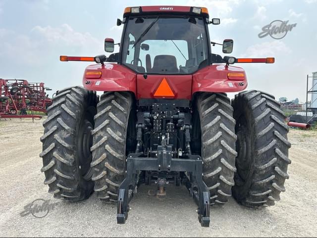 Image of Case IH Magnum 340 equipment image 3