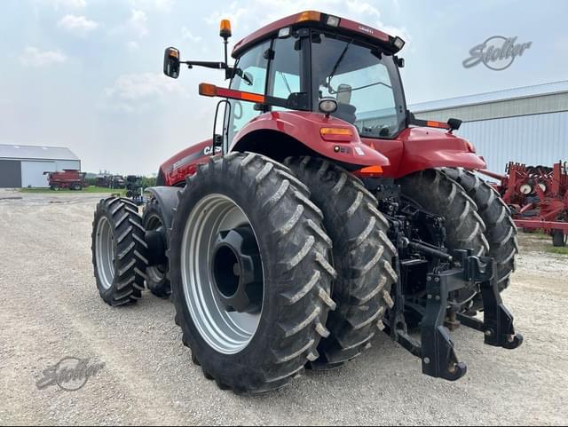 Image of Case IH Magnum 340 equipment image 4