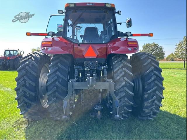 Image of Case IH Magnum 340 equipment image 3