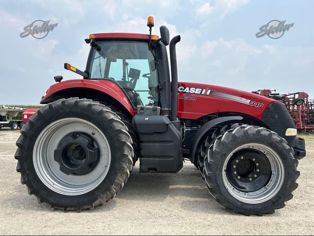 Image of Case IH Magnum 340 equipment image 1