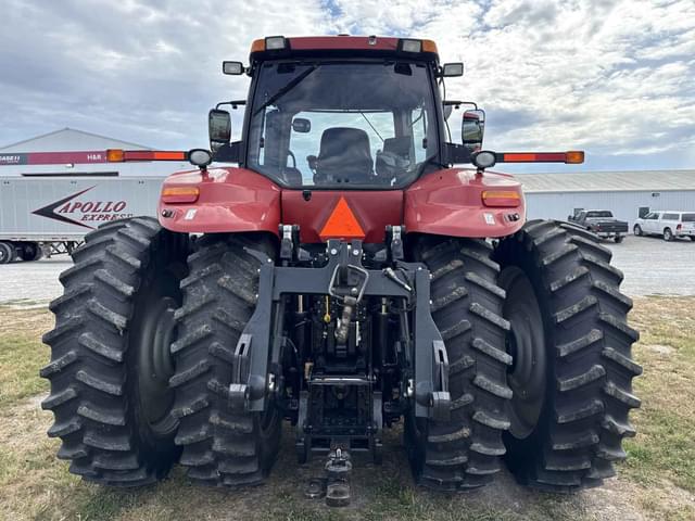 Image of Case IH Magnum 380 equipment image 3