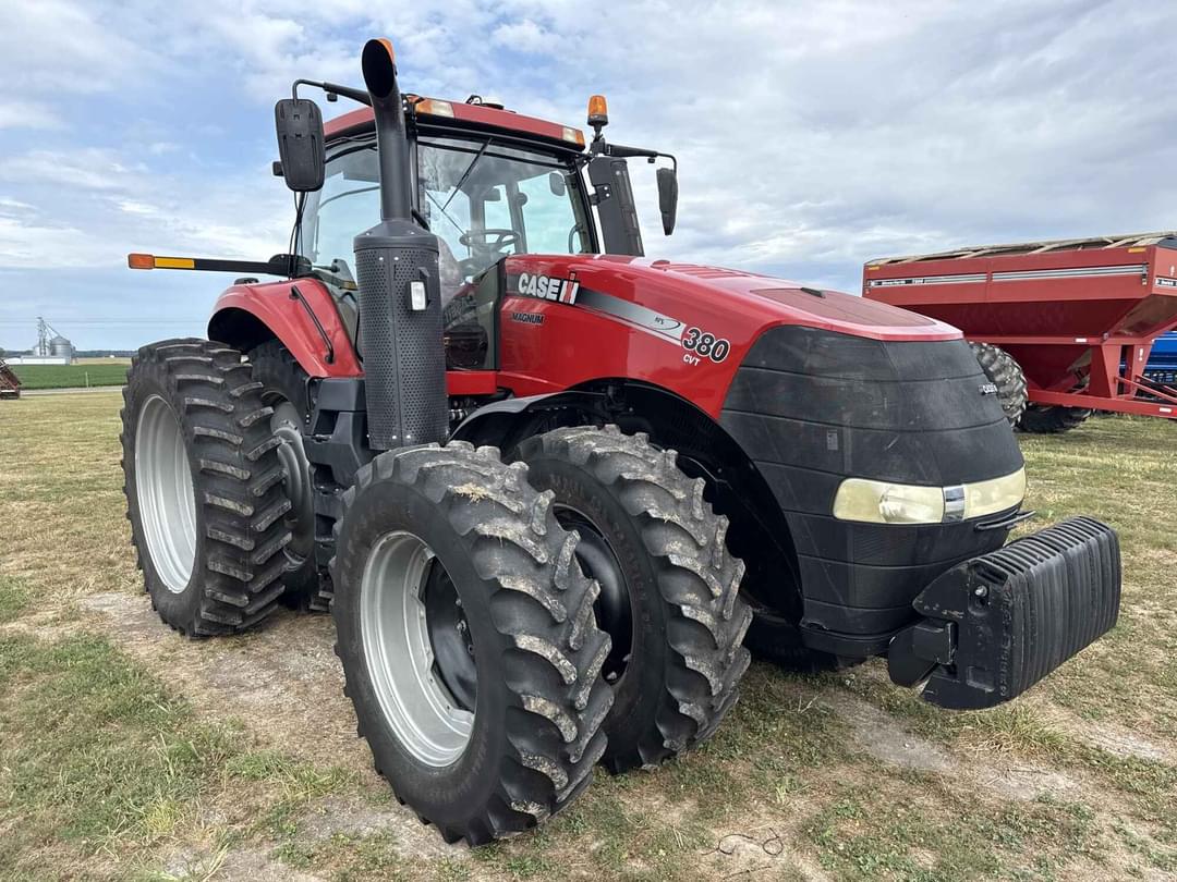 Image of Case IH Magnum 380 Primary image