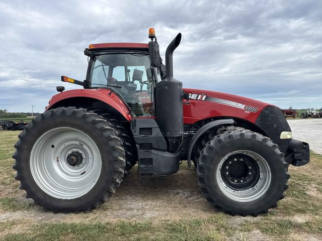 Image of Case IH Magnum 380 equipment image 1