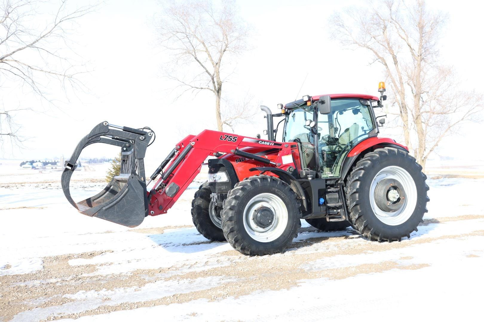 2014 Case IH Maxxum 140 Equipment Image0