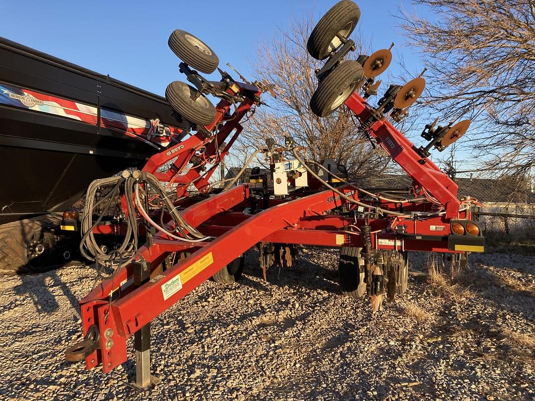 Image of Case IH 930 Primary image