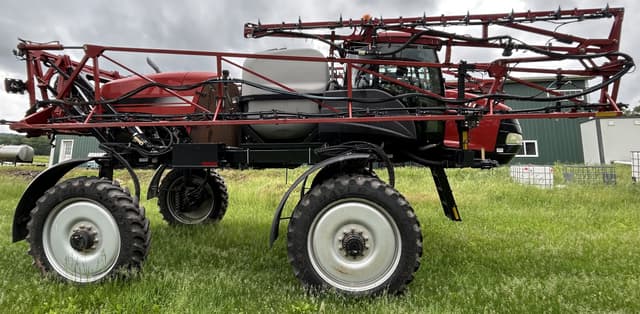 Image of Case IH Patriot 2240 equipment image 1