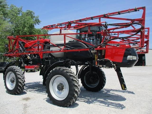 Image of Case IH Patriot 2240 equipment image 1